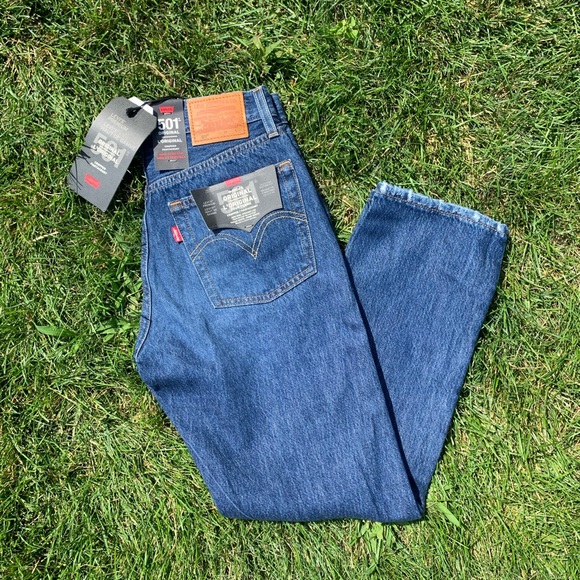 Levi's Denim - NWT Levi’s 501 High Rise Straight Leg Jeans